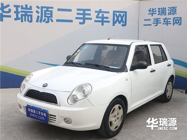 AO级车型力帆320,造型古典,动力十足,安全舒适