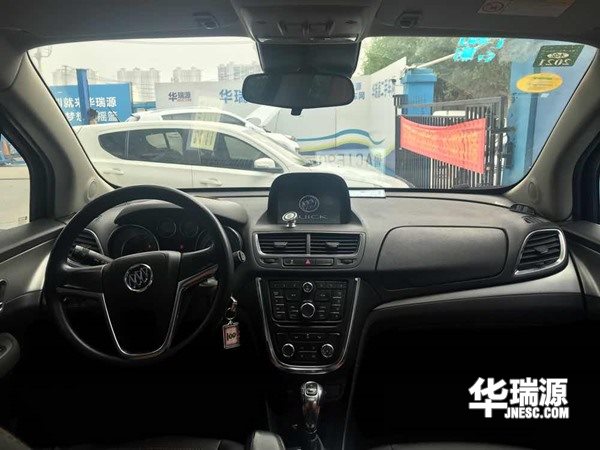 外观时髦，内饰高端，空间够用，有昂科拉已经足够