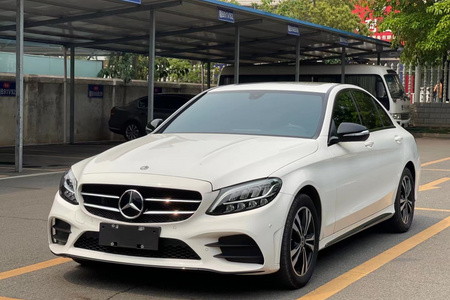 赣州二手奔驰C级 2019款 C 260 运动版