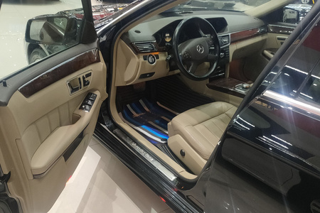 呼和浩特二手奔驰E级 2012款 E 300 L 优雅型