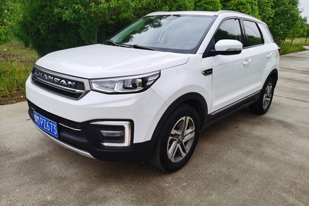 三门峡二手长安CS55 2017款 1.5T 手动 炫色版