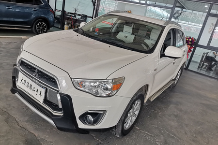 大理二手三菱劲炫 2013款 1.6L 手动 两驱标准版