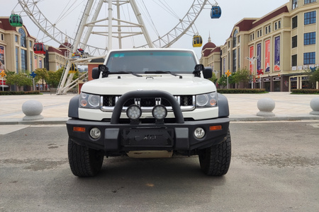 黄石二手北京BJ40 2016款 BJ40L 2.3T 手自一体 四驱 尊享版