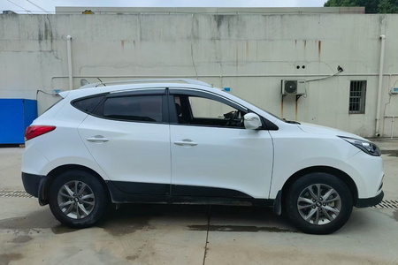 荆州二手现代ix35 2015款 2.0L GL 手动 两驱 舒适型 国IV