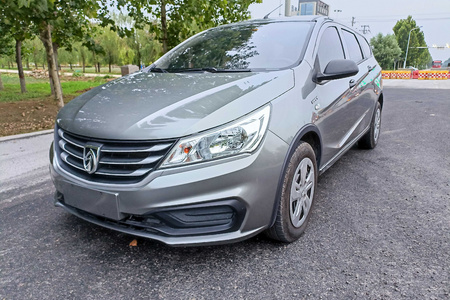 邢台二手宝骏310W 2020款 1.5L AMT 劲享型 国VI